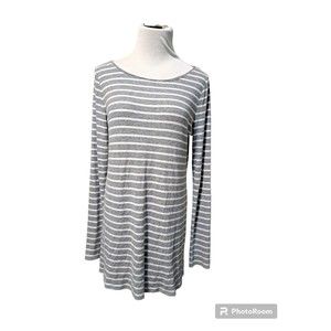 White house black market large striped long sleeve shirt
